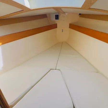 Sailing Experience In Барселона