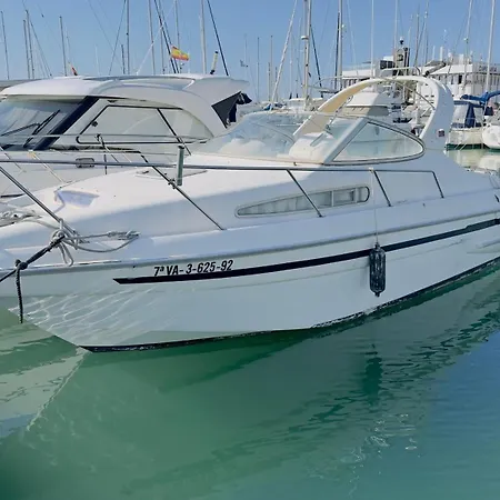 Sailing Experience In Hotel en barco *